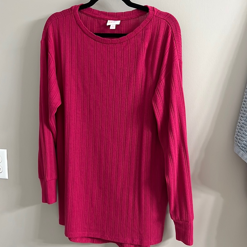 LuLaRoe Nora tunic